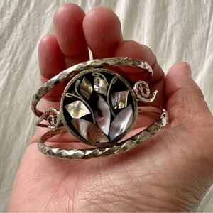 Alpaca Mexico Silver Tone Abalone Flower Cuff Bracelet Small Wrist